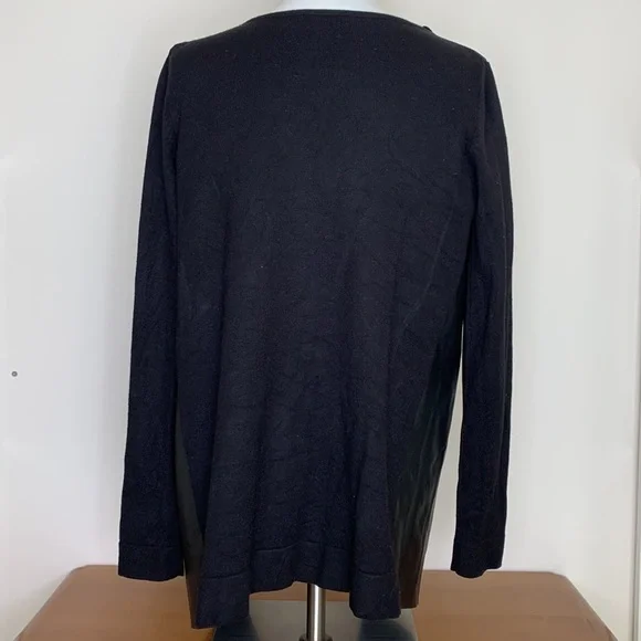 Sold ❌ Zara ⎮ Faux leather open front cardigan - Picture 4 of 9